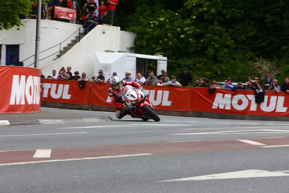 Cartoline dal Tourist Trophy 2015 (15)