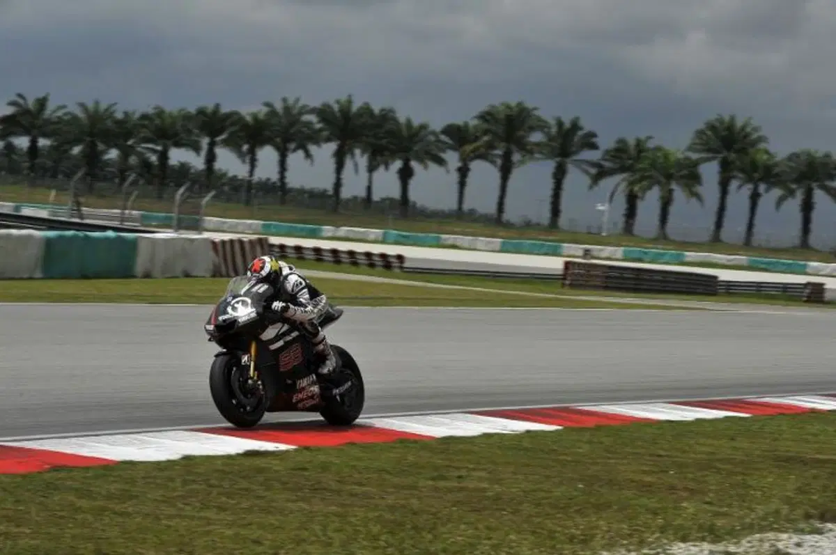 Test a Sepang, 3° giorno. Stoner detta il ritmo (2)