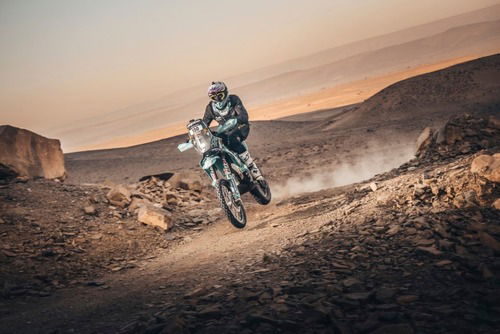 Africa Eco Race. D-4. Un inglese, Poskitt, KTM a Smara (8)