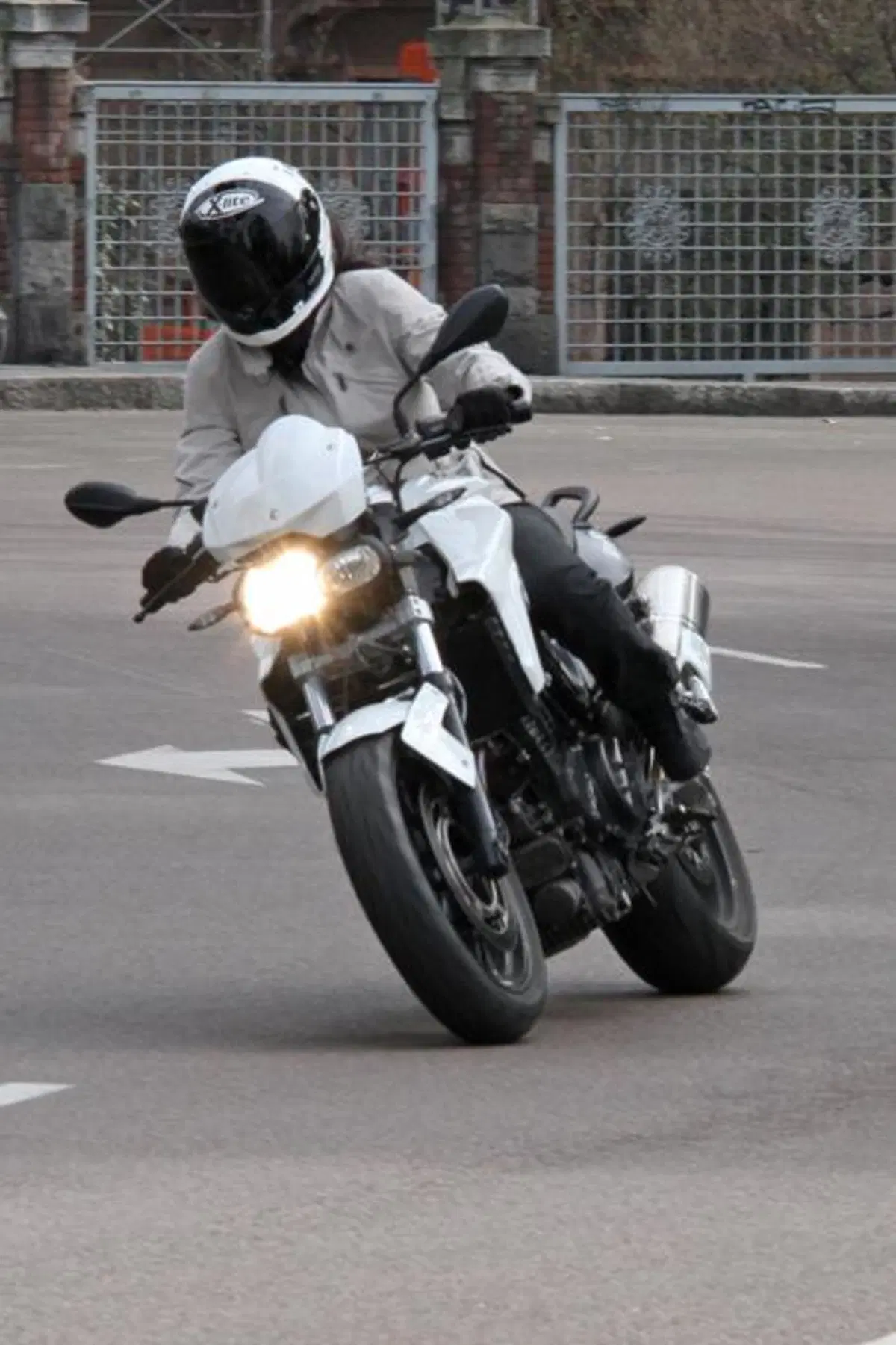 BMW F 800 R 2012  (7)