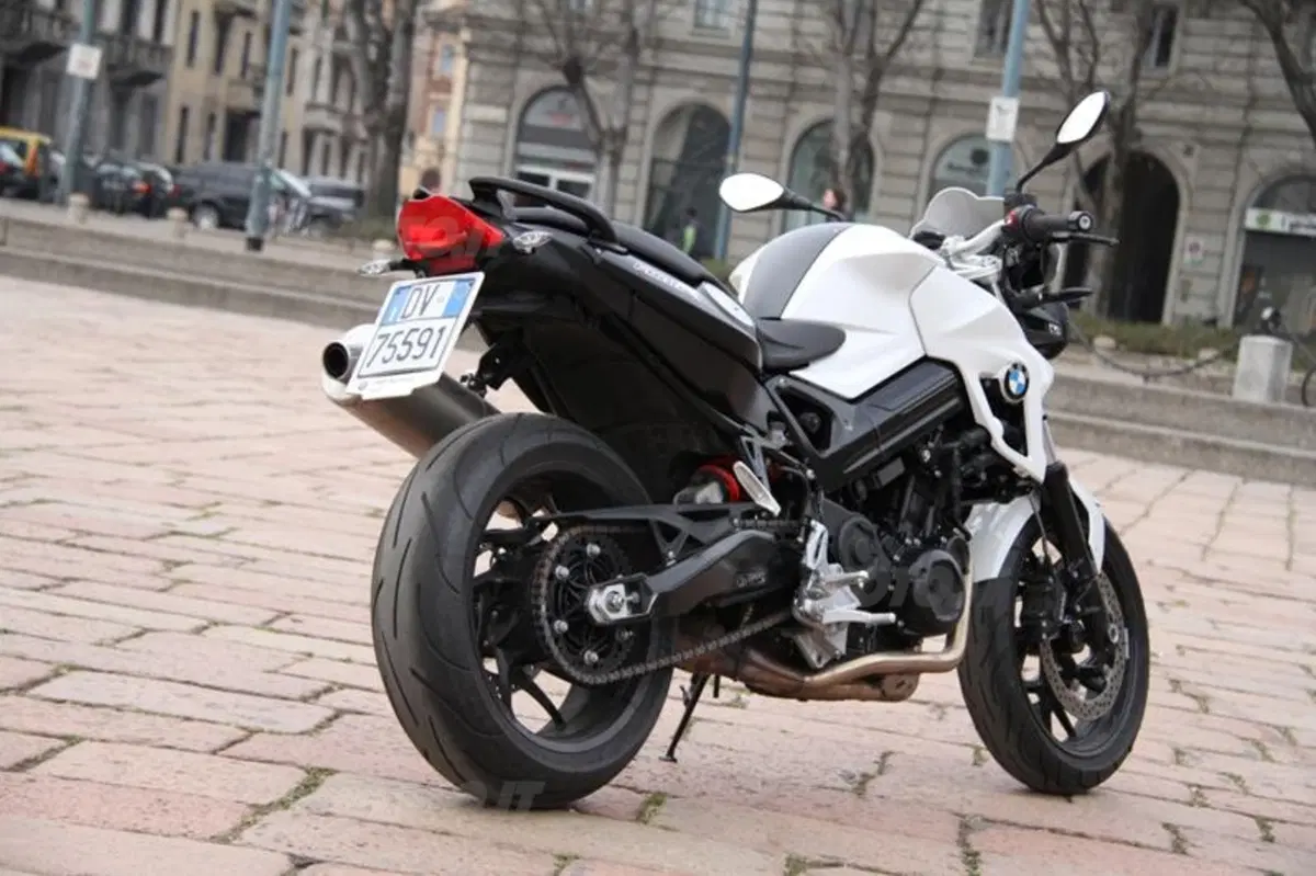 BMW F 800 R 2012  (15)