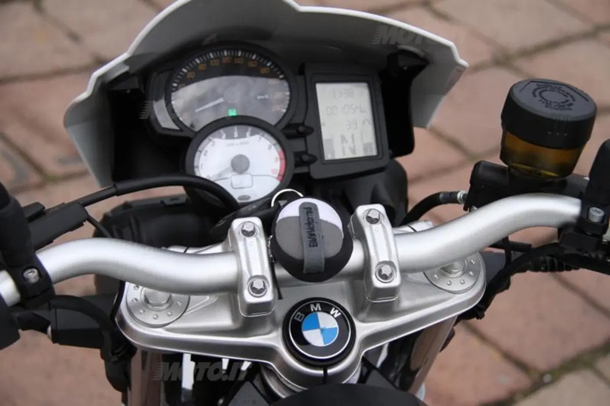 BMW F 800 R 2012  (26)