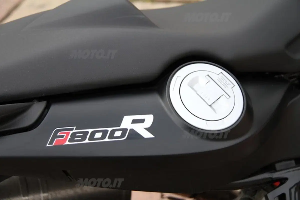BMW F 800 R 2012  (28)