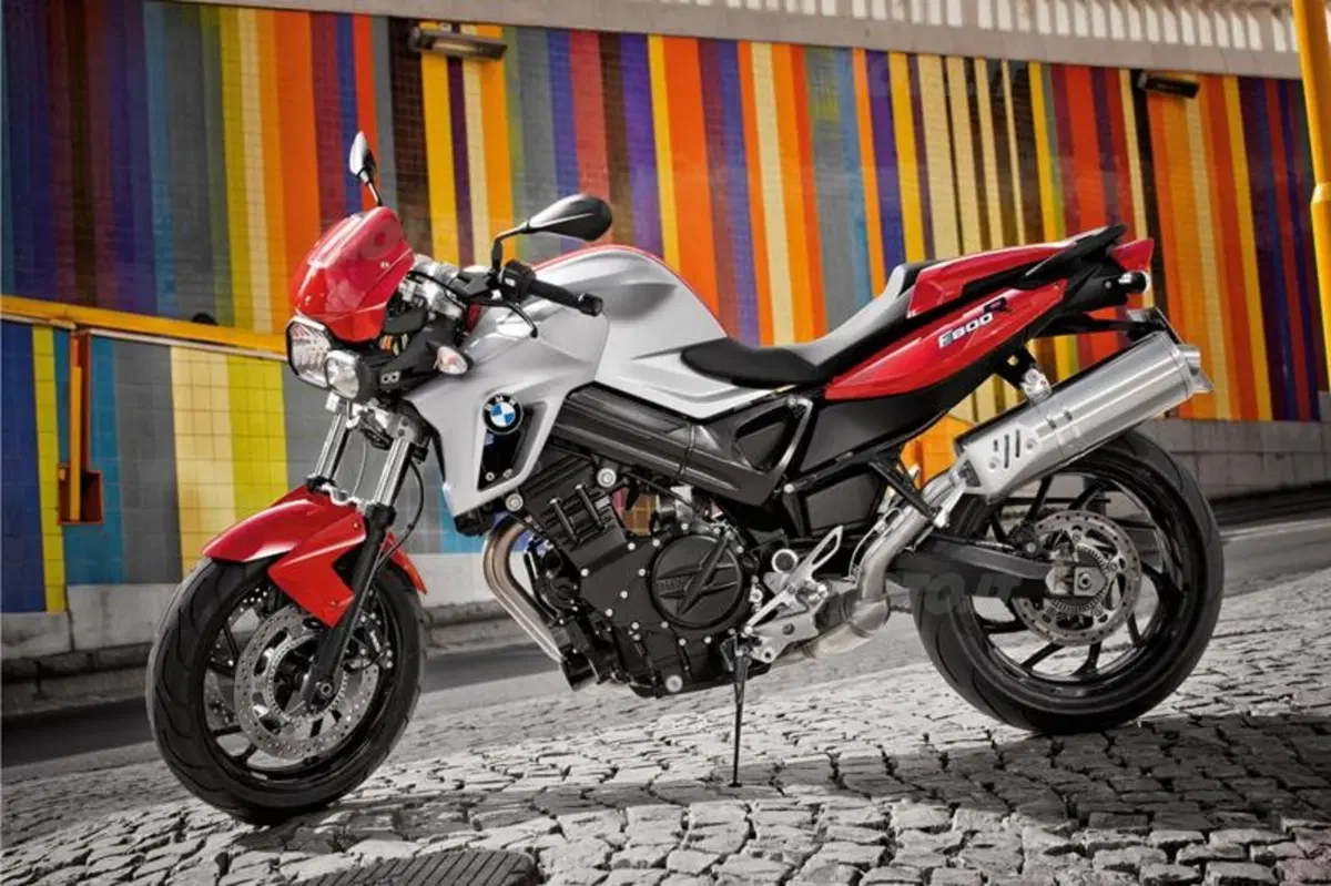 BMW F 800 R 2012  (32)