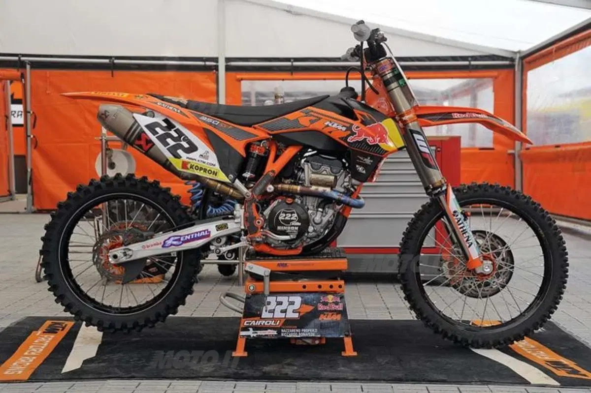 De Carli: "La KTM SX 350 di Tony Cairoli è più potente" (2)