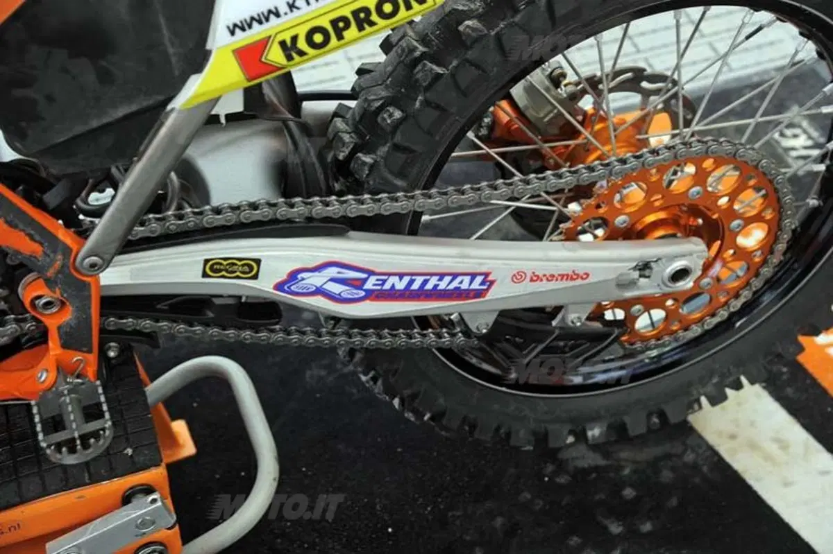 De Carli: "La KTM SX 350 di Tony Cairoli è più potente" (8)