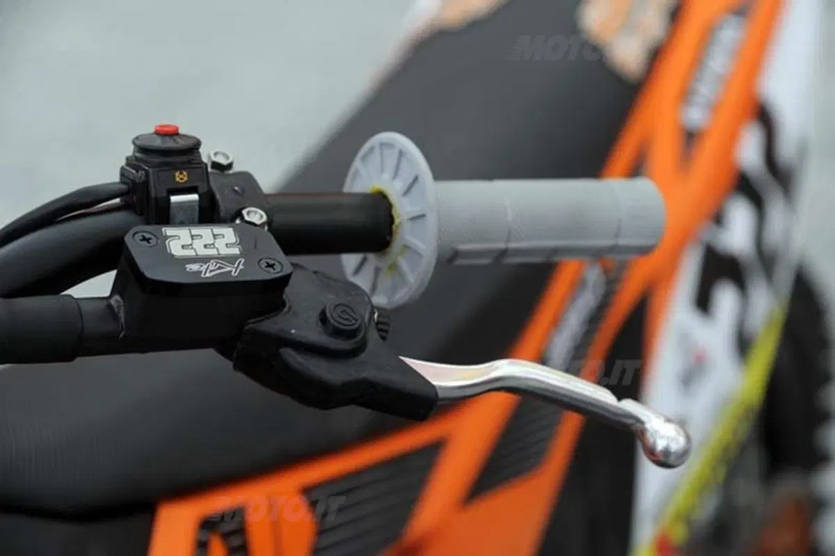 De Carli: "La KTM SX 350 di Tony Cairoli è più potente" (12)