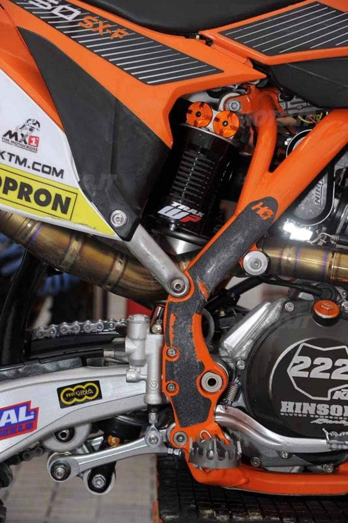 De Carli: "La KTM SX 350 di Tony Cairoli è più potente" (23)