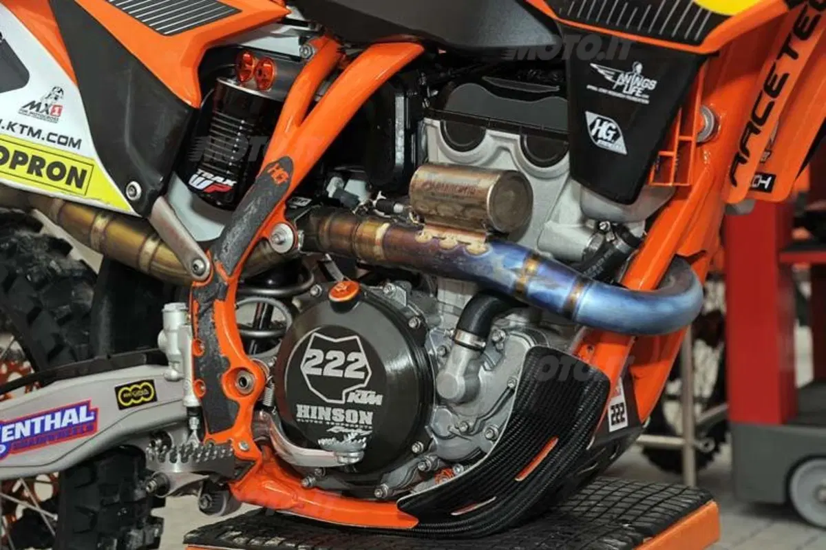 De Carli: "La KTM SX 350 di Tony Cairoli è più potente" (25)