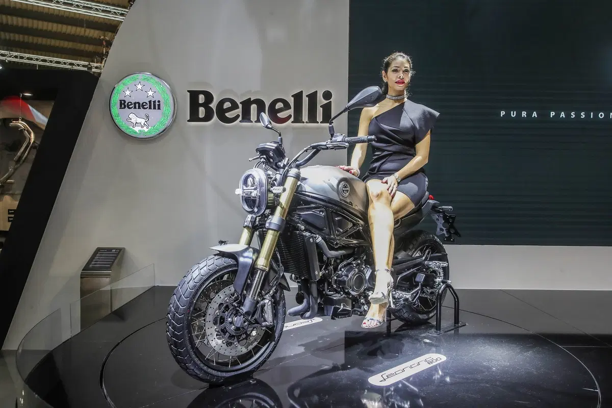 Benelli Leoncino 800 e 800 Trail a EICMA 2019: video, foto e dati (7)