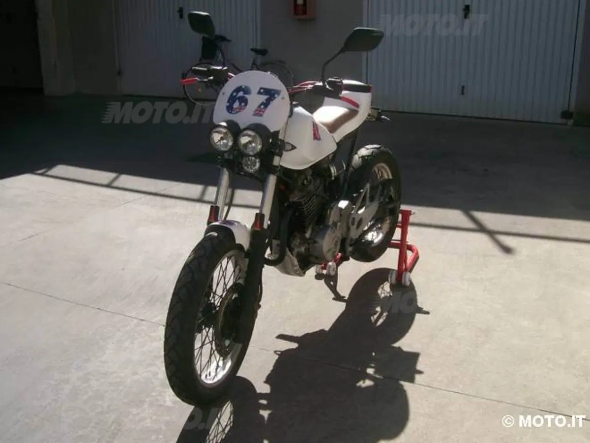 Le Strane di Moto.it: Honda SLR 650 English Style (3)