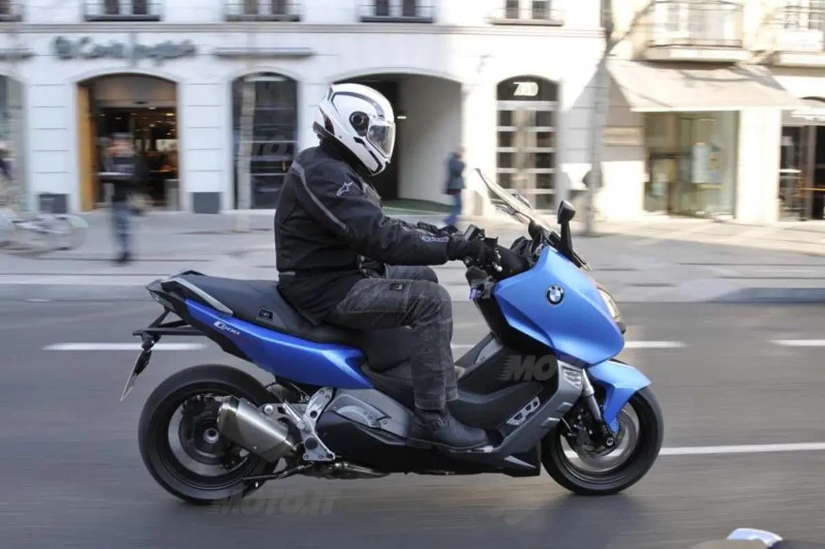 BMW C 600 Sport e C 650 GT  (10)