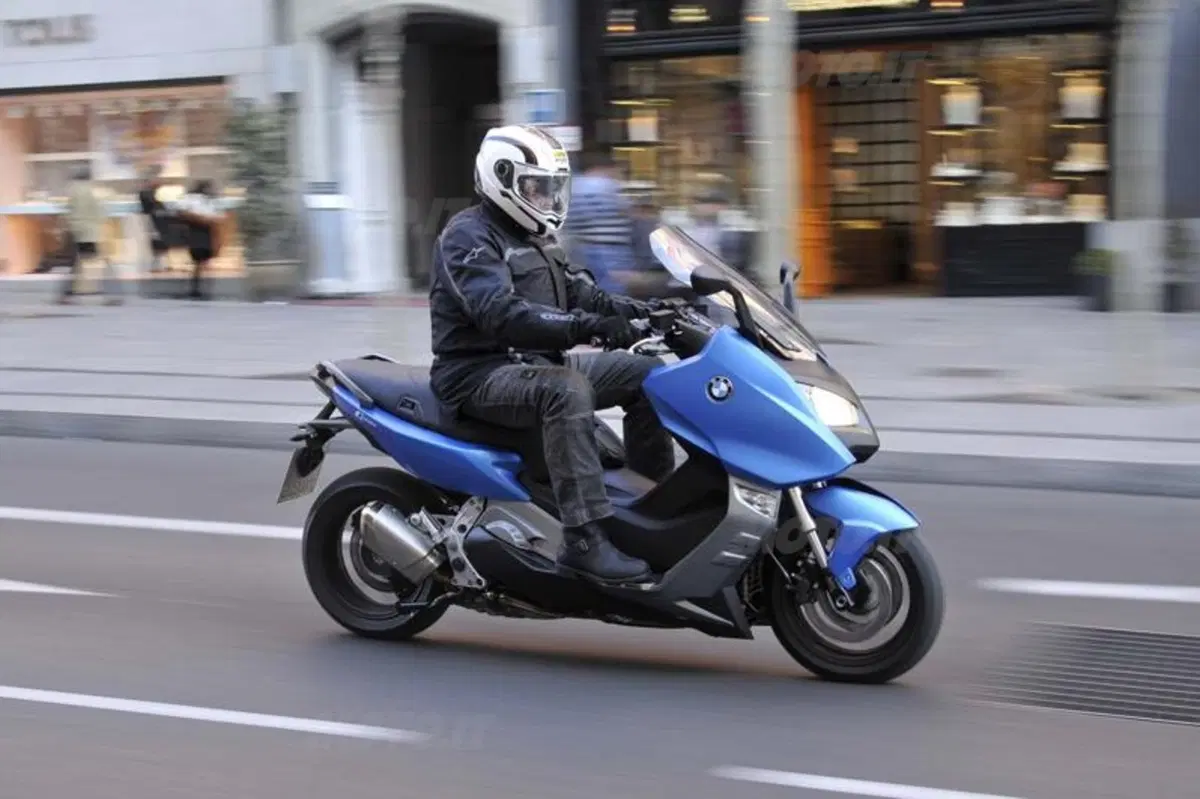BMW C 600 Sport e C 650 GT  (13)