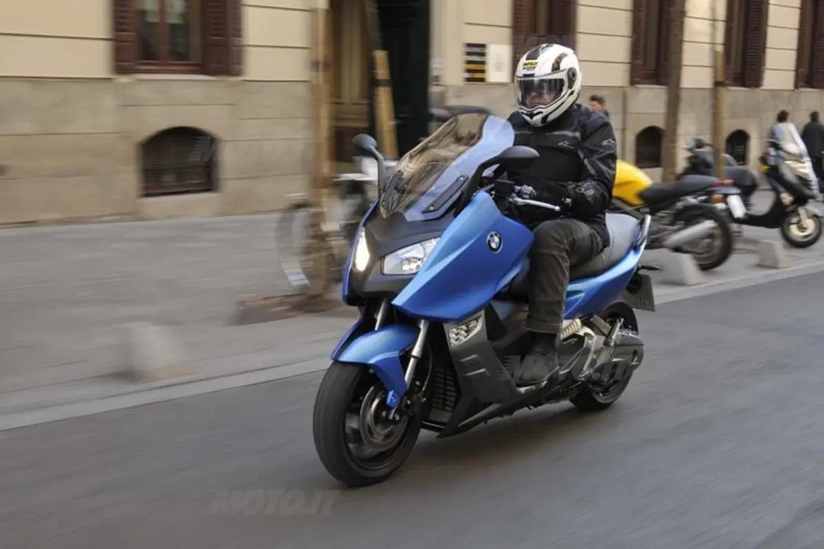 BMW C 600 Sport e C 650 GT  (15)