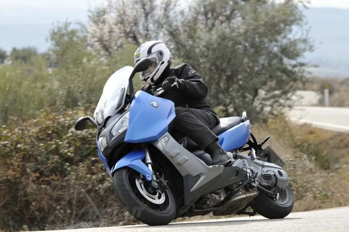 BMW C 600 Sport e C 650 GT  (19)