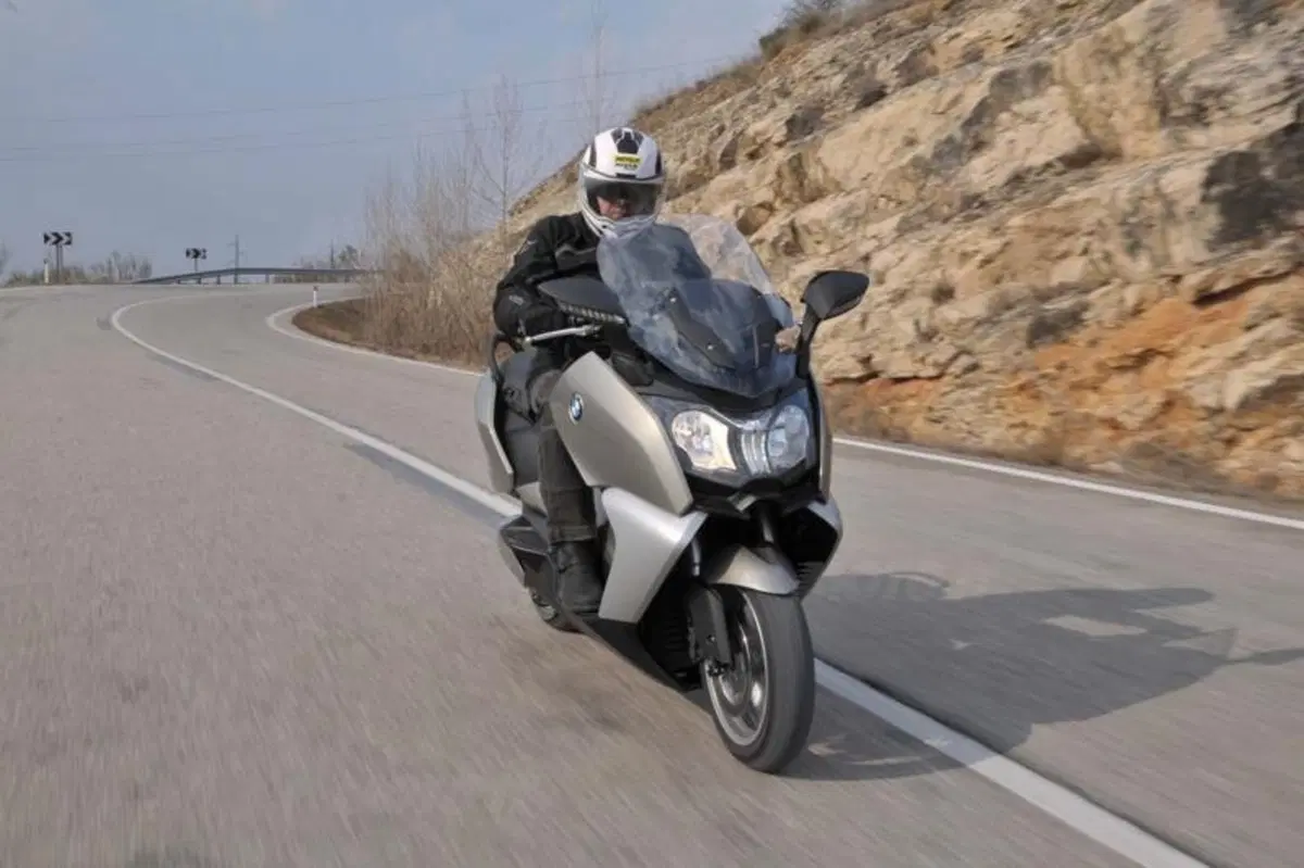 BMW C 600 Sport e C 650 GT  (24)