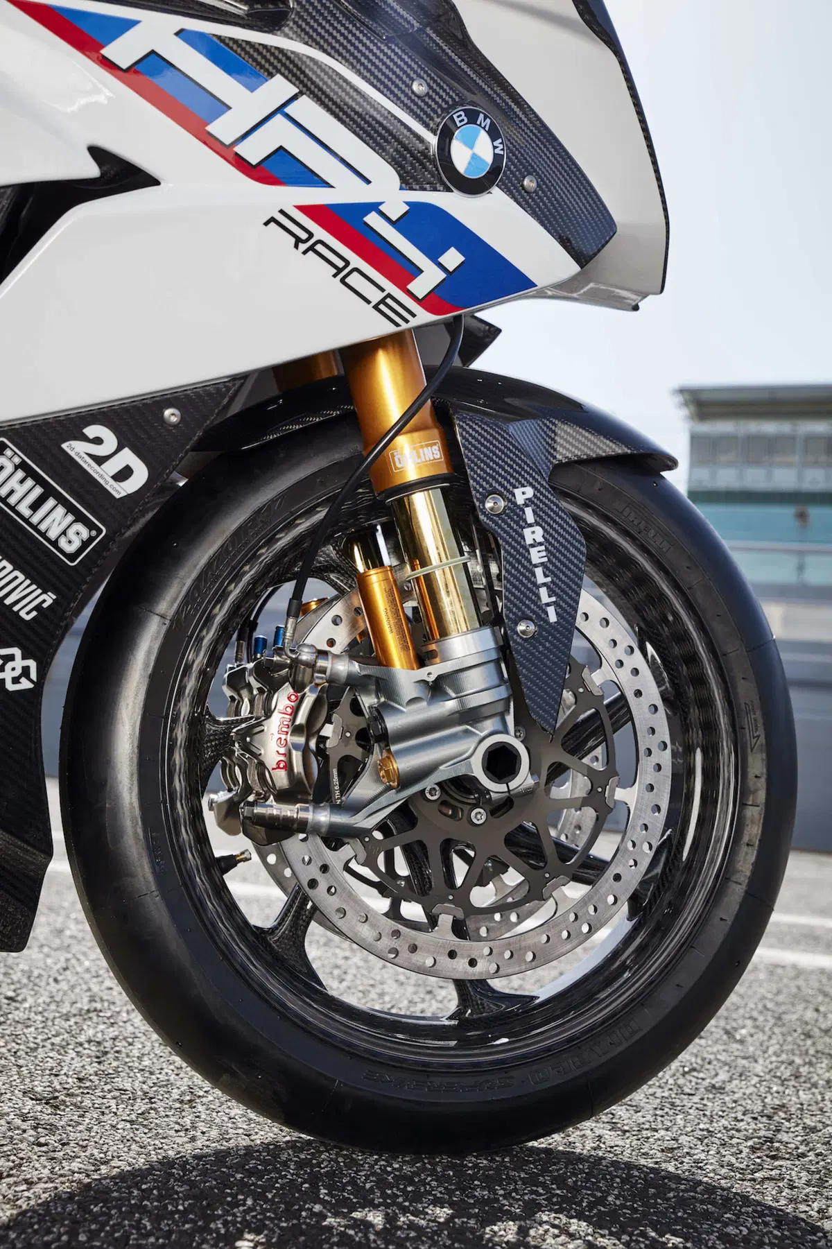 BMW HP4 Race - Carbonio al potere (23)