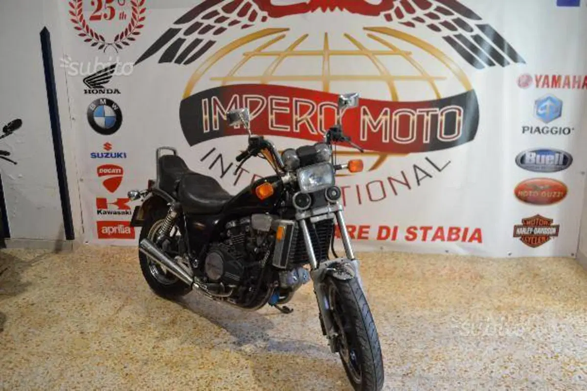 Honda vf 750 c (4)