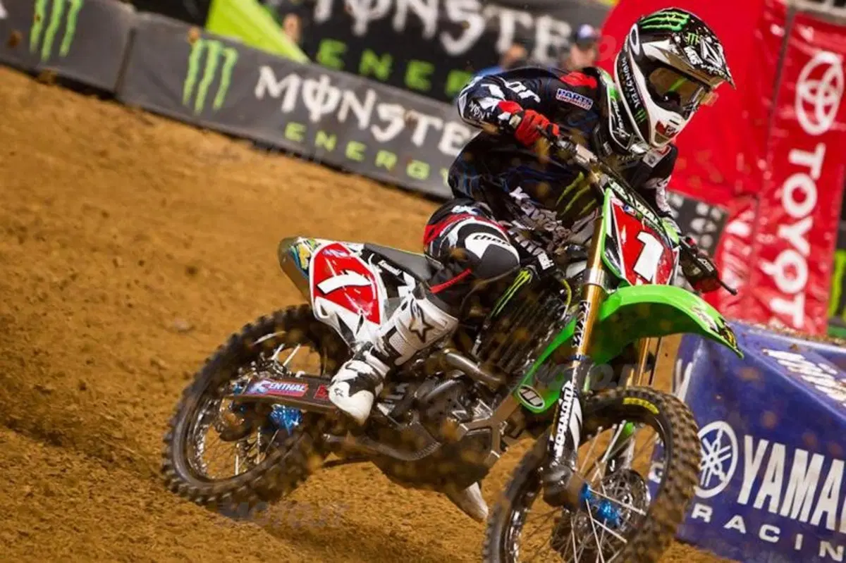 Supercross. Villopoto vince a St. Louis (4)
