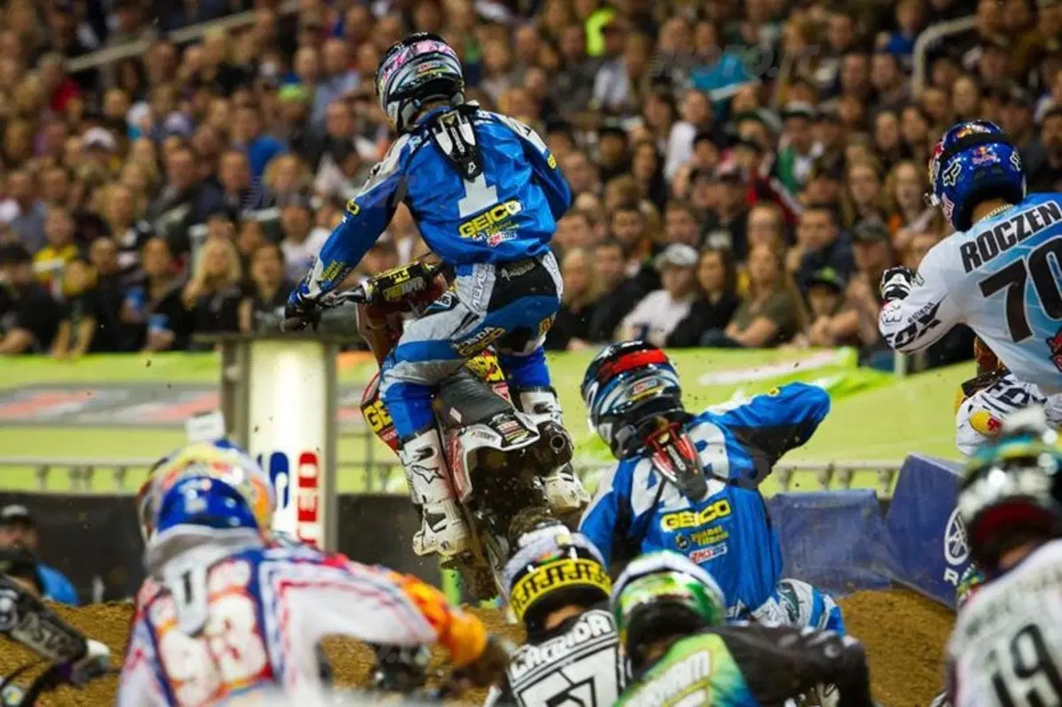Supercross. Villopoto vince a St. Louis (7)