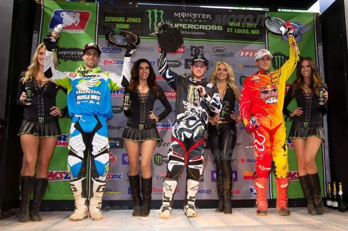 Supercross. Villopoto vince a St. Louis (10)