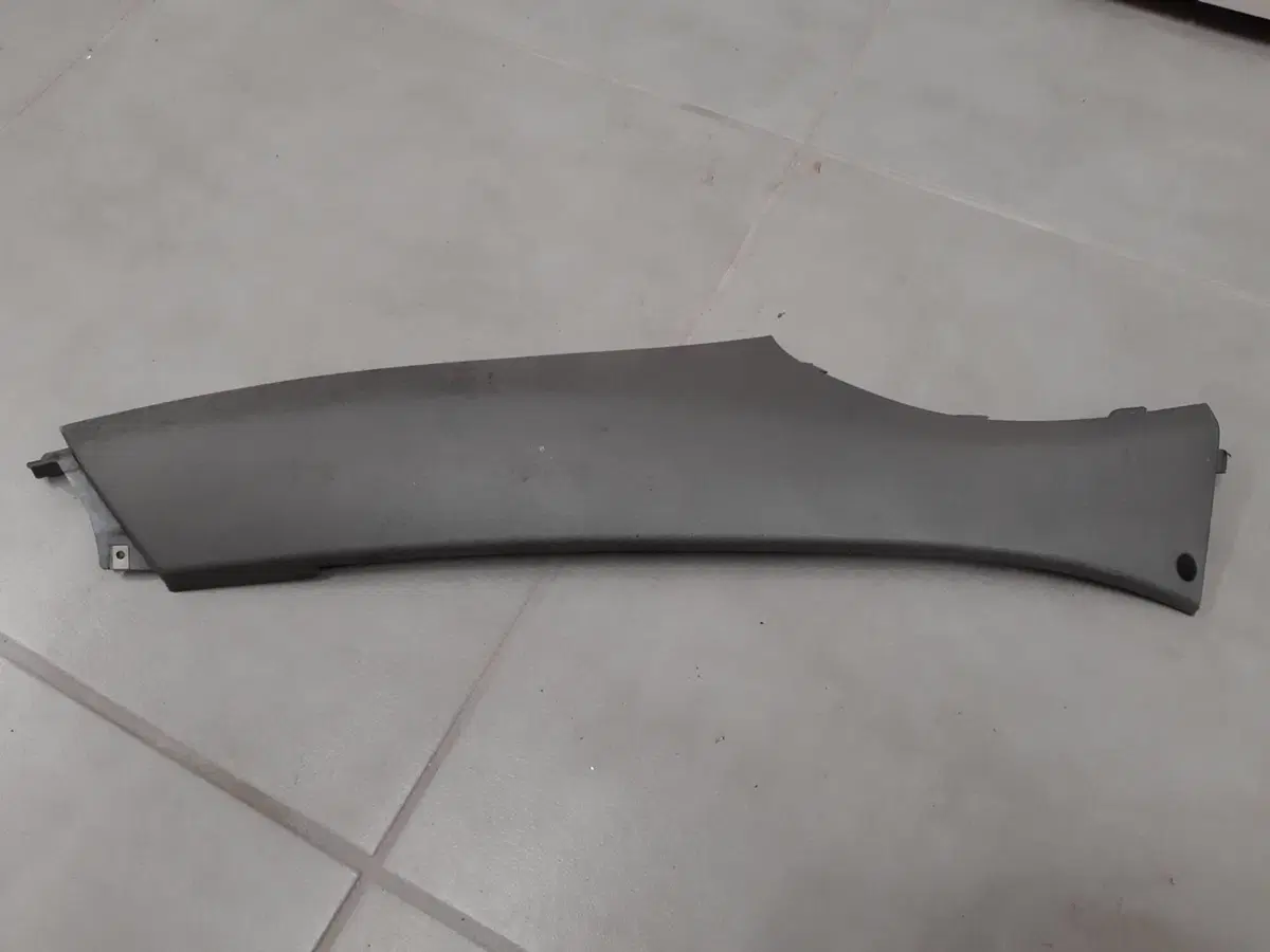 Pannello inferiore posteriore dx Piaggio X9 (2)