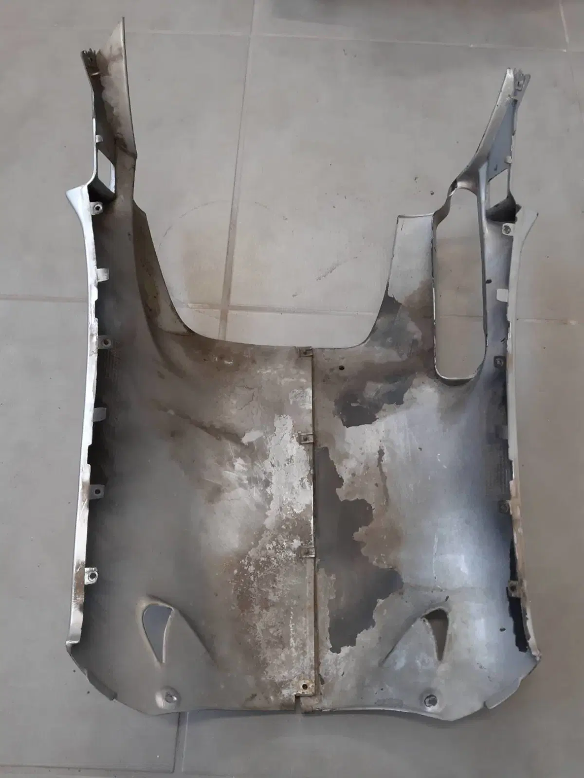 Aprilia leonardo 125/150 sottopedana puntone (4)