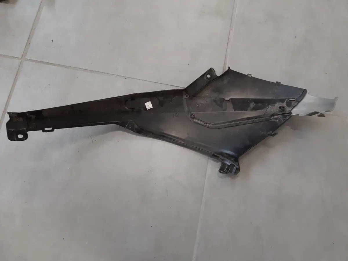 PIAGGIO NRG POWER 50 2008 Pannello Laterale Destro (2)