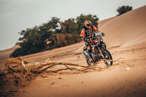 Africa Eco Race. D-8. Poskitt, KTM, nell’affresco di Tidjikja (6)