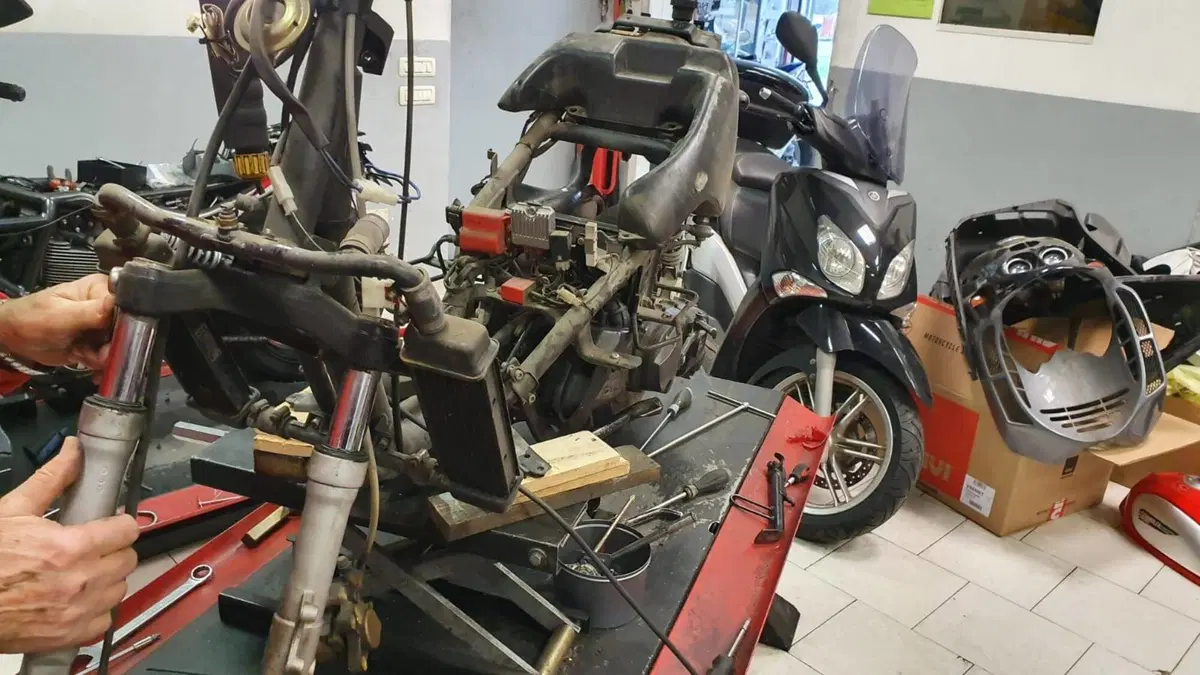Malaguti F12 (3)