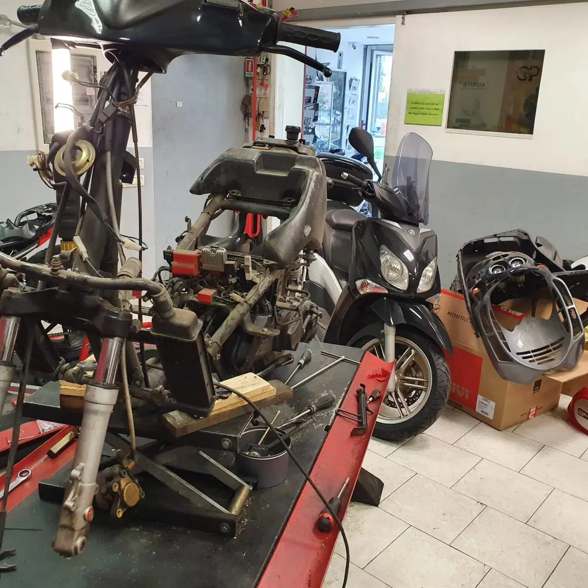 Malaguti F12 (4)