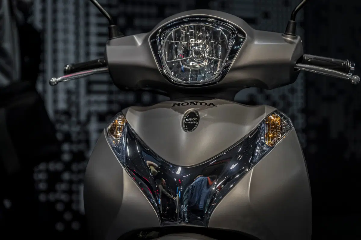 Nuovo Honda SH 125i 2020: foto e dati (9)