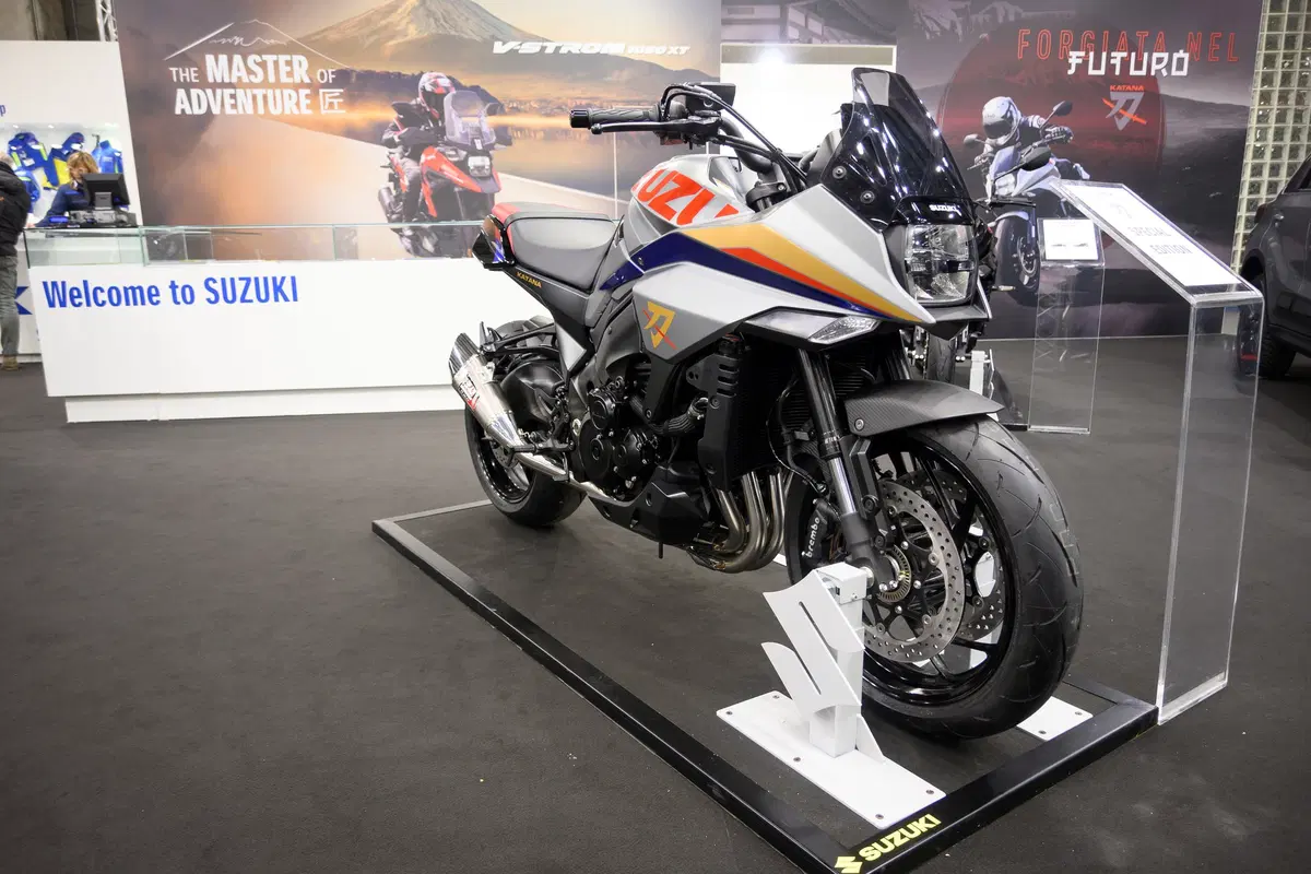 Suzuki Katana 7584. Anteprima a MBE