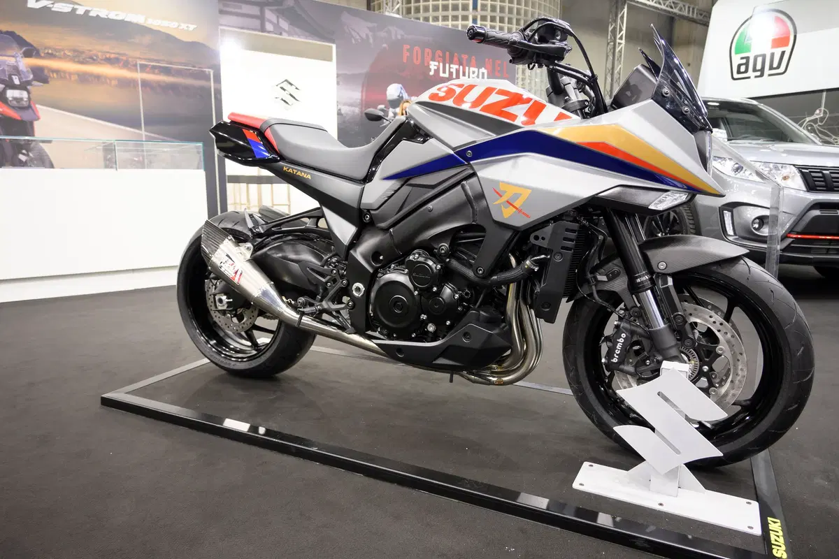 Suzuki Katana 7584. Anteprima a MBE (3)