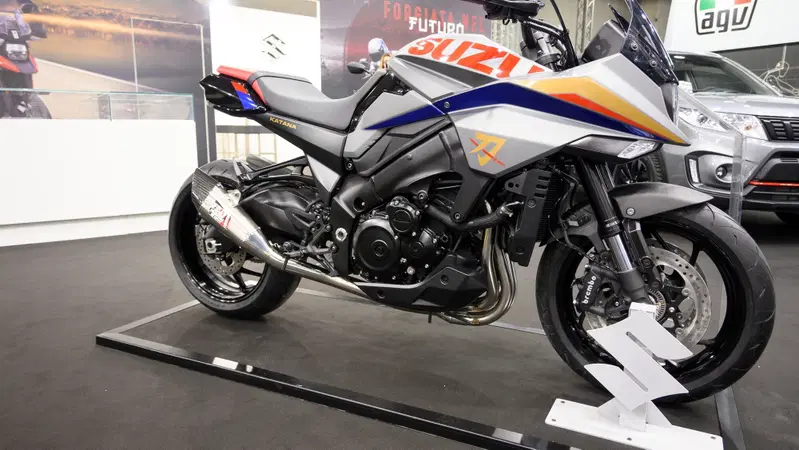 Suzuki Katana "7584". Anteprima a MBE