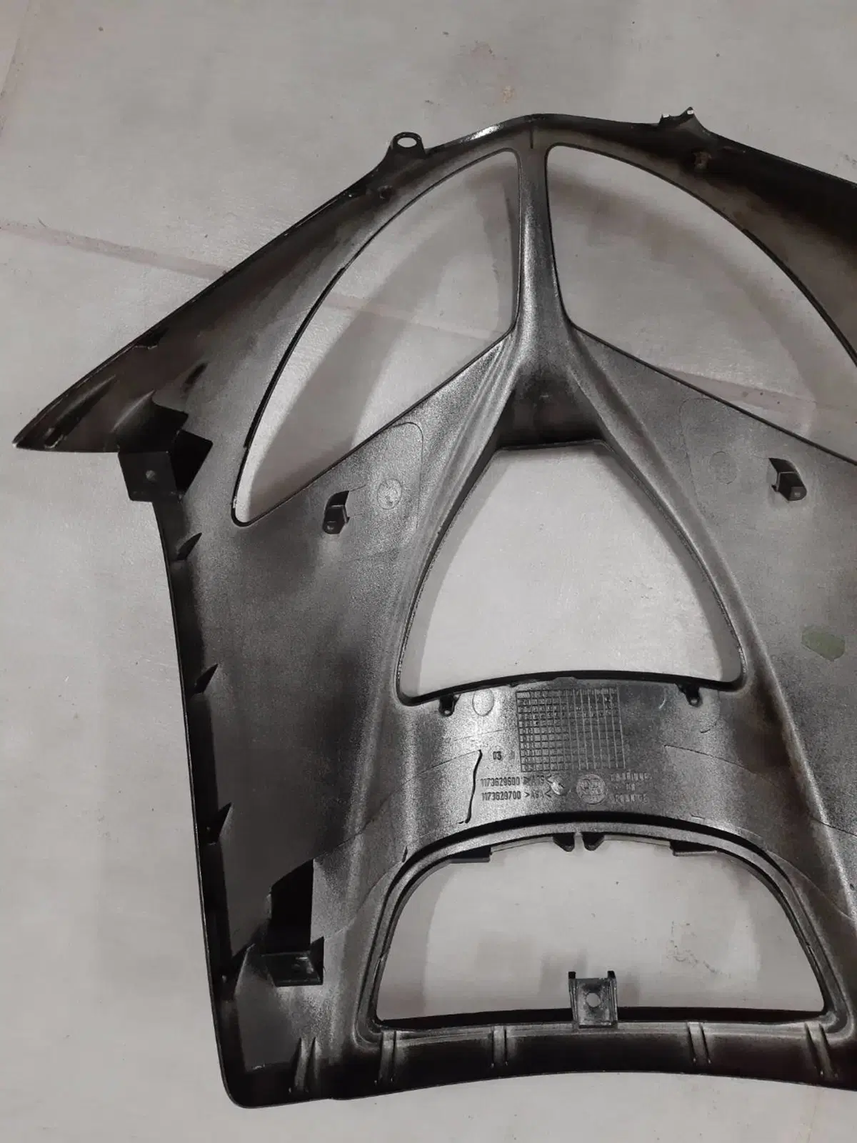 Carena anteriore nera Peugeot speedfight 50 (6)