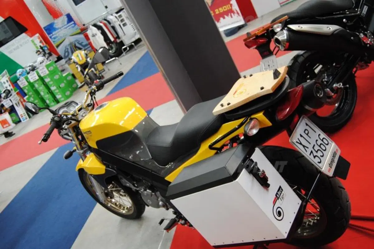 AlterEgo V-Spring GT e V-Spring Sport Tourer a Motodays (4)