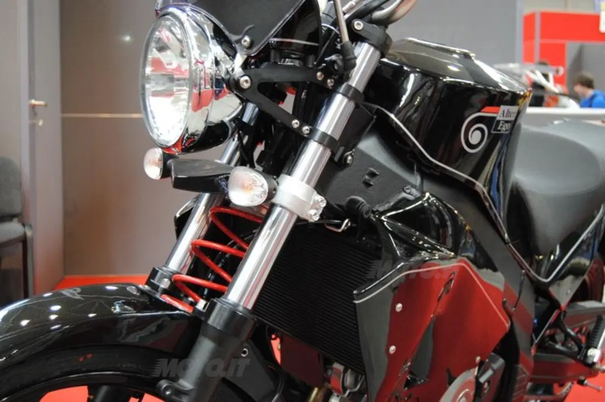 AlterEgo V-Spring GT e V-Spring Sport Tourer a Motodays (8)