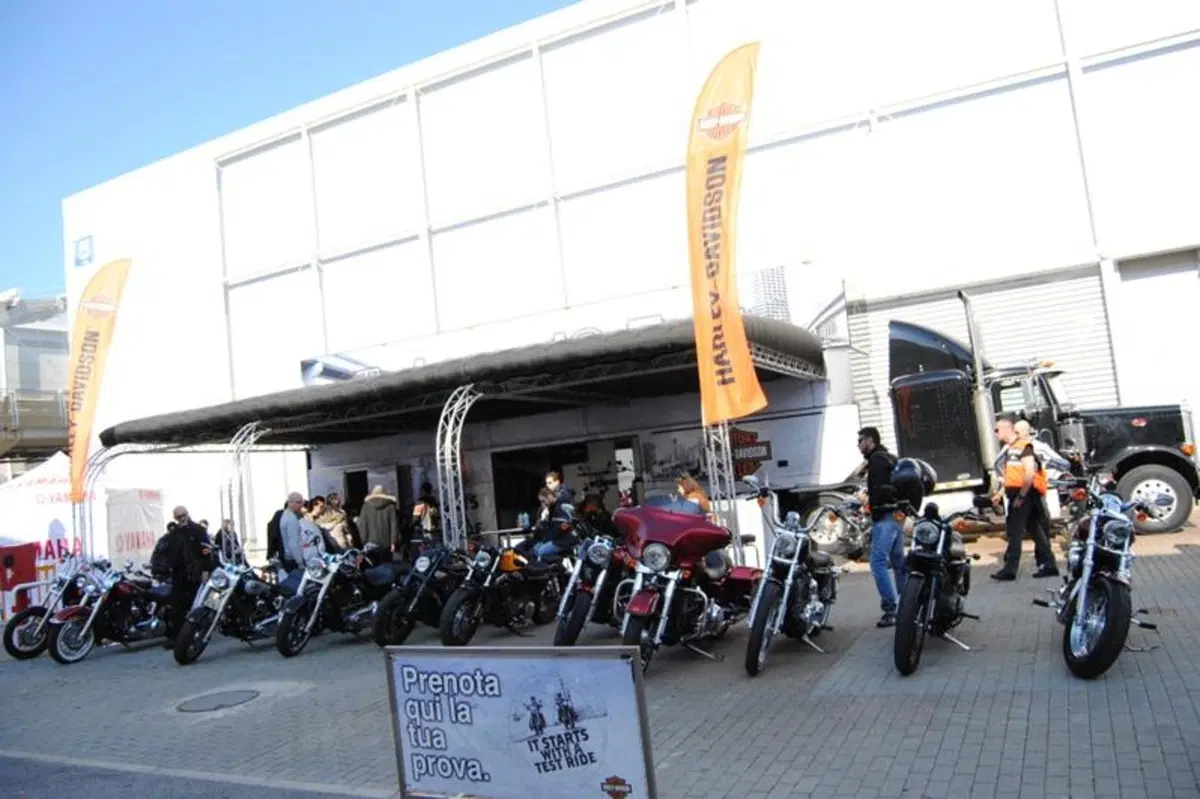 Motodays 2012: i demoride nelle aree esterne (8)