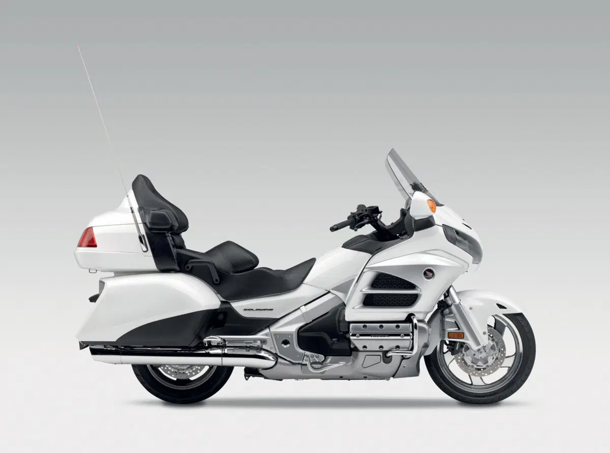 Honda presenta i Gold Wing Authorized Pro-Shop (5)