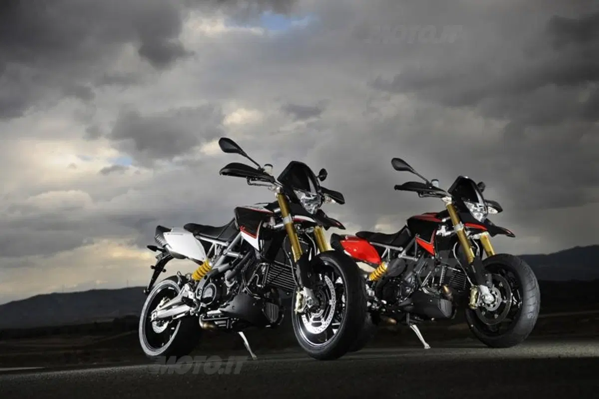 Aprilia Dorsoduro 1200 2012  (19)