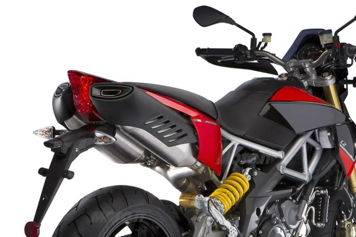Aprilia Dorsoduro 1200 2012  (42)