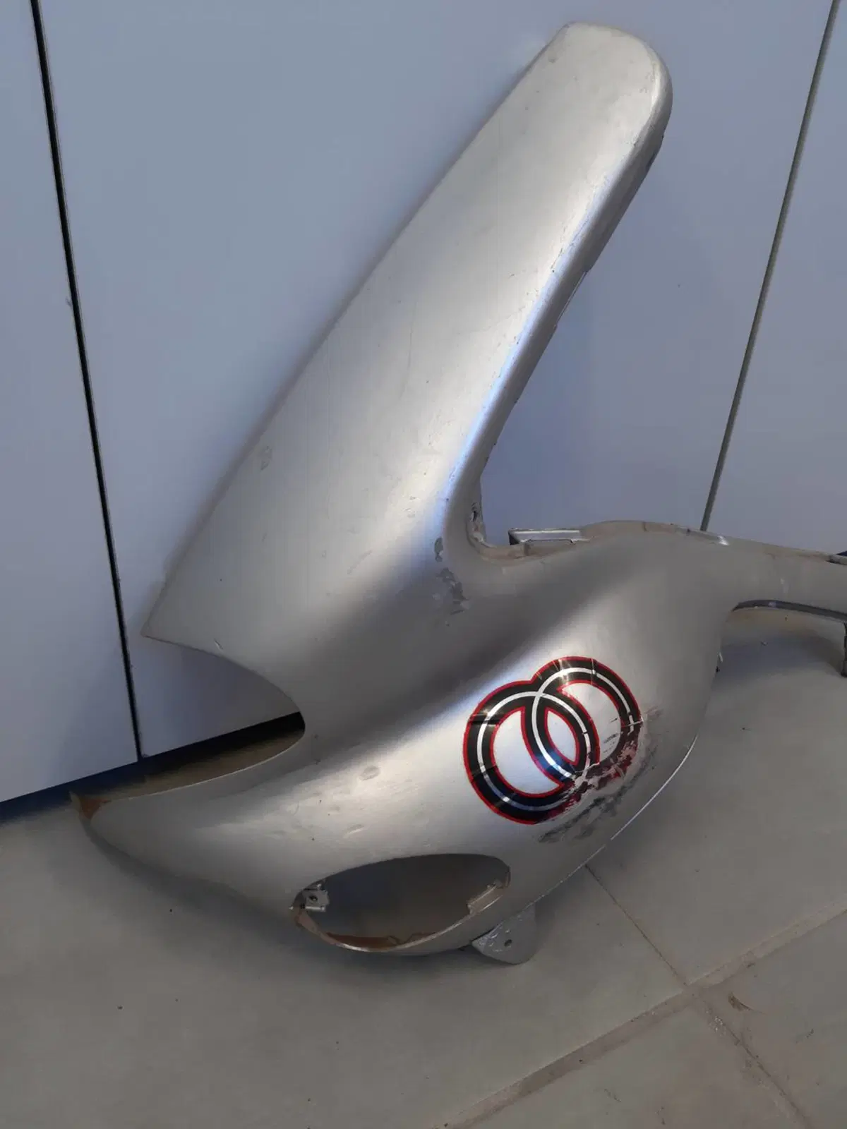 Carena anteriore sx Gilera Runner grigia. (3)
