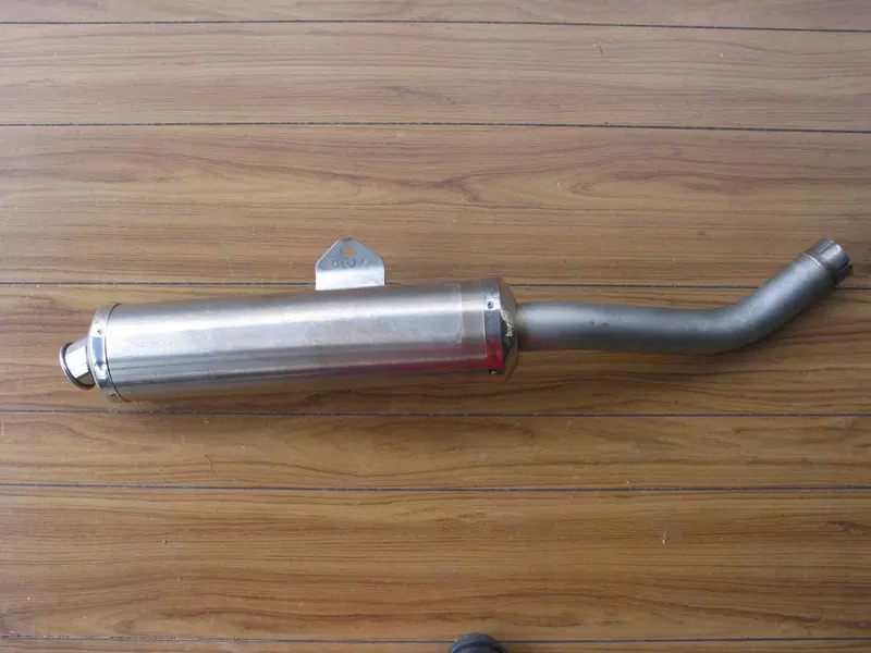 Marmitta silenziatore Kawasaki Z 750 (2)