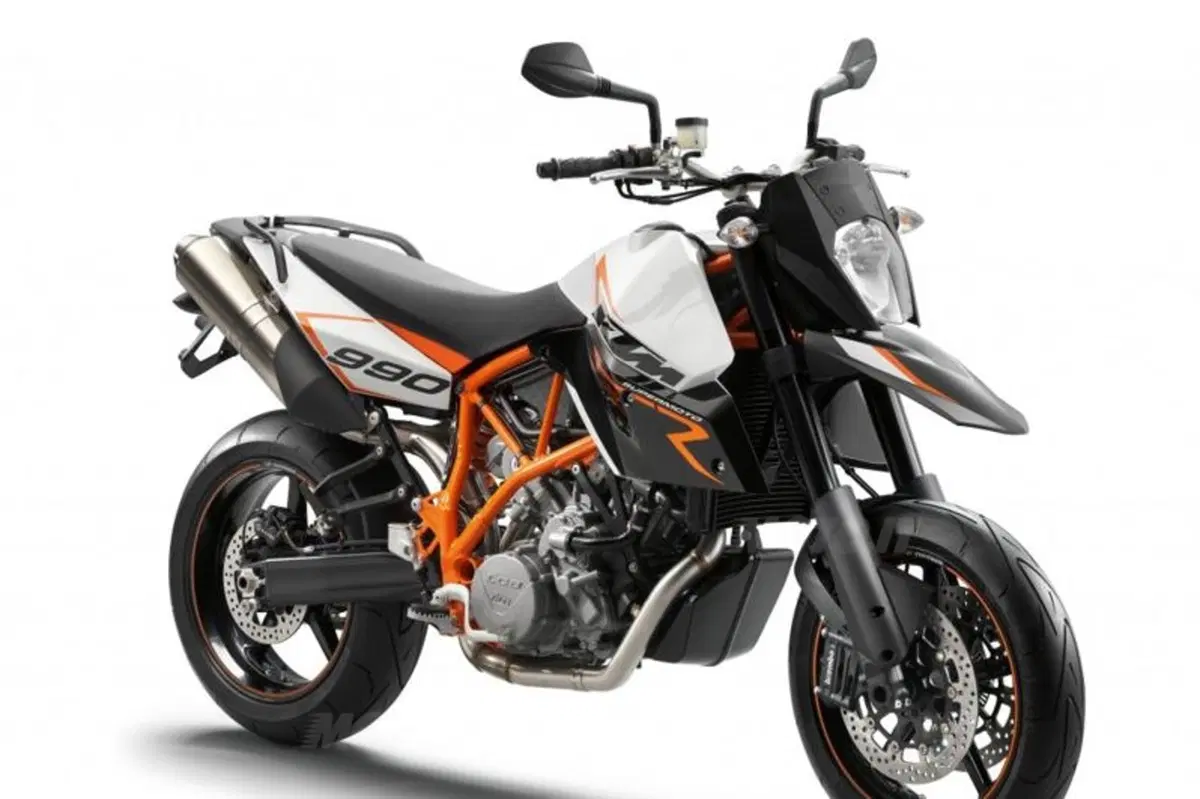 KTM 990 Supermoto R con ABS di serie a 11.495 Euro (3)