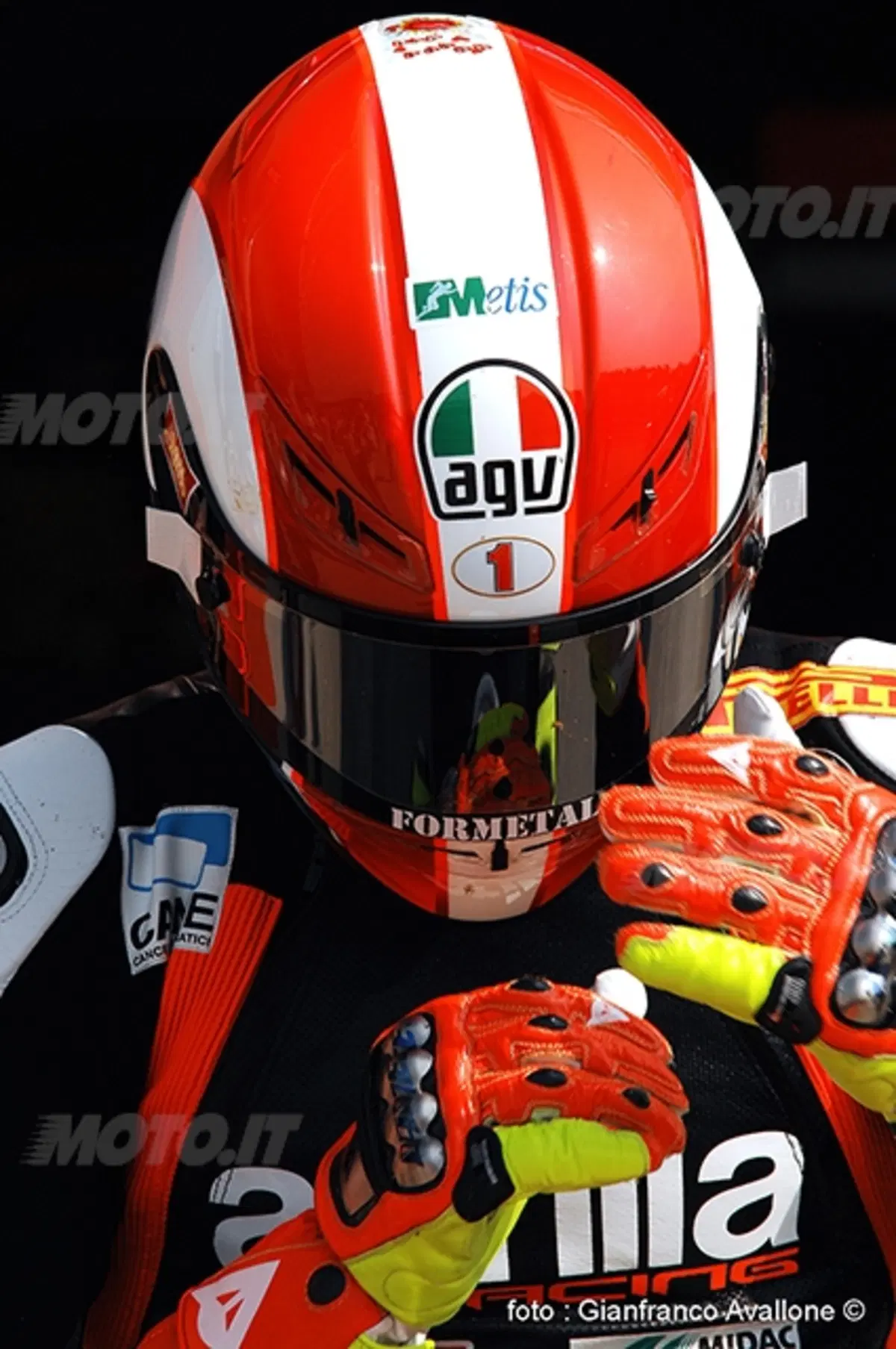“Oltre il Limite”, inaugura a Torino la mostra dedicata a Simoncelli (2)