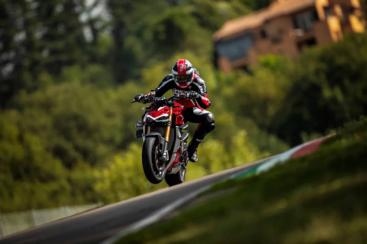 Ducati Streetfighter V4: foto, video, dati e prezzi (4)