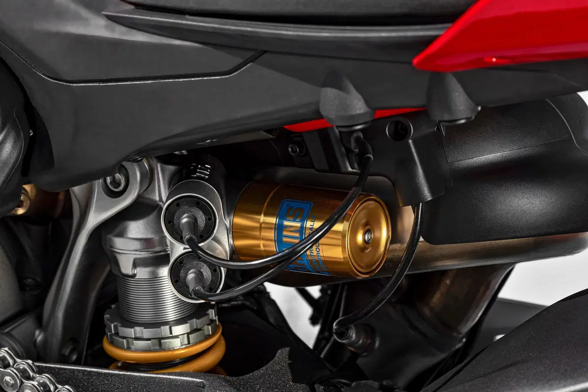 Ducati Streetfighter V4: foto, video, dati e prezzi (9)