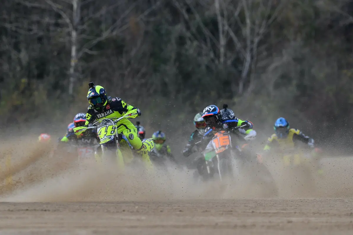 100 km dei campioni: vincono Valentino Rossi e Luca Marini (16)