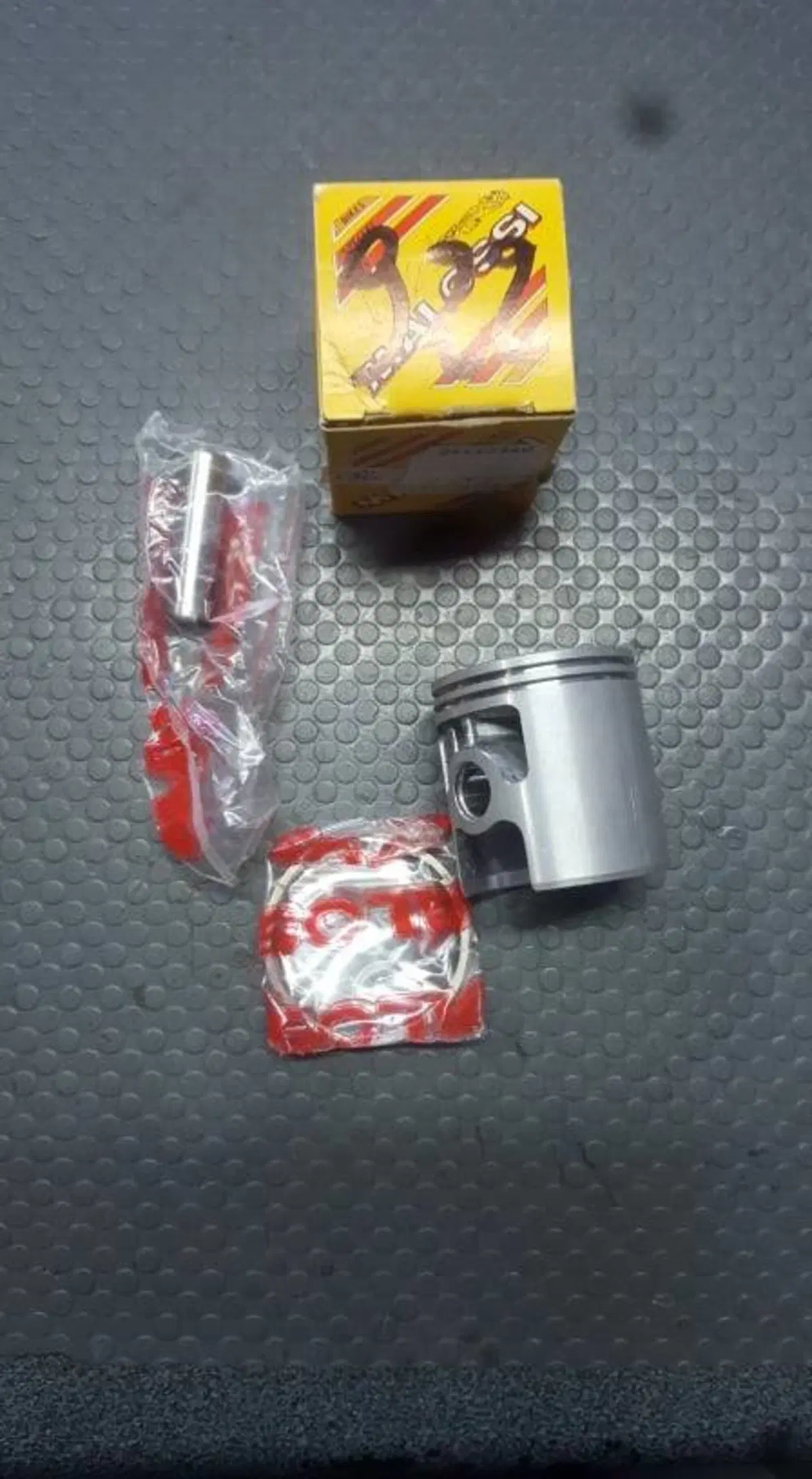 PISTONE DIAM. 46,5 SPINOTTO 12 PIAGGIO CIAO SI Malossi